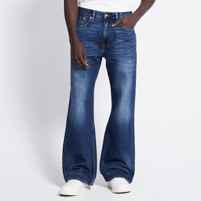 Relaxed bootcut jeans "Delta"